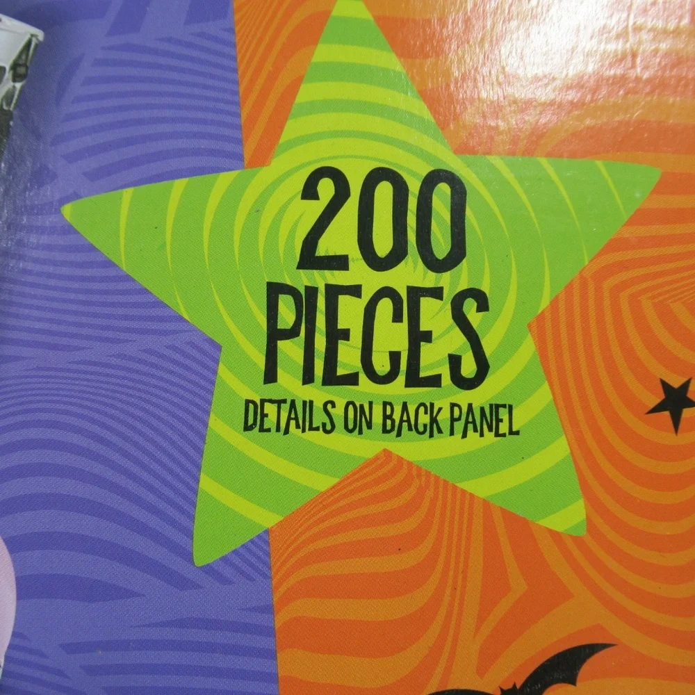 Halloween/Party 200 Piece Disney Princess Trunk or Treat Party Decorating Kit